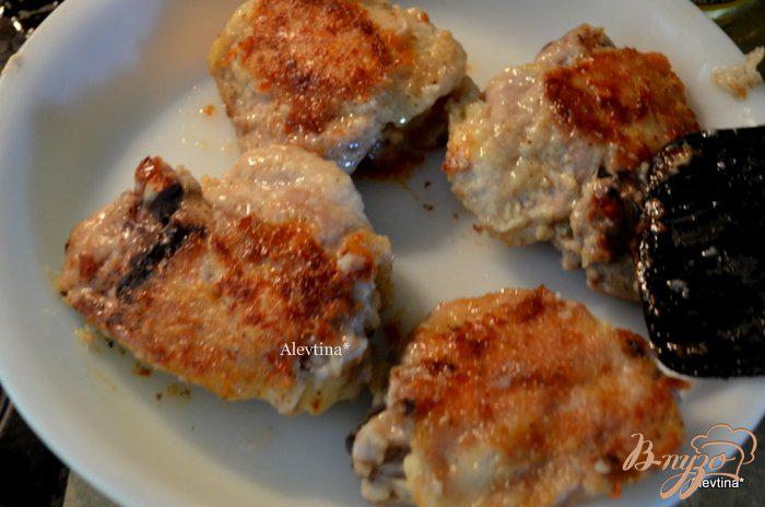 Фото приготовление рецепта: Куриные бедрышки в соусе кремово-горчичном шаг №3