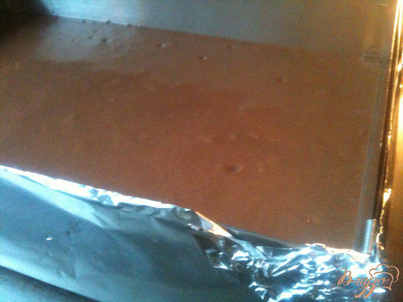 Фото приготовление рецепта: Шоколадные пирожные с начинкой из манго шаг №1