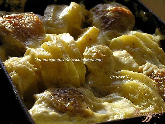 Фото приготовление рецепта: Курица с картофелем в сливочно-горчичном соусе шаг №4