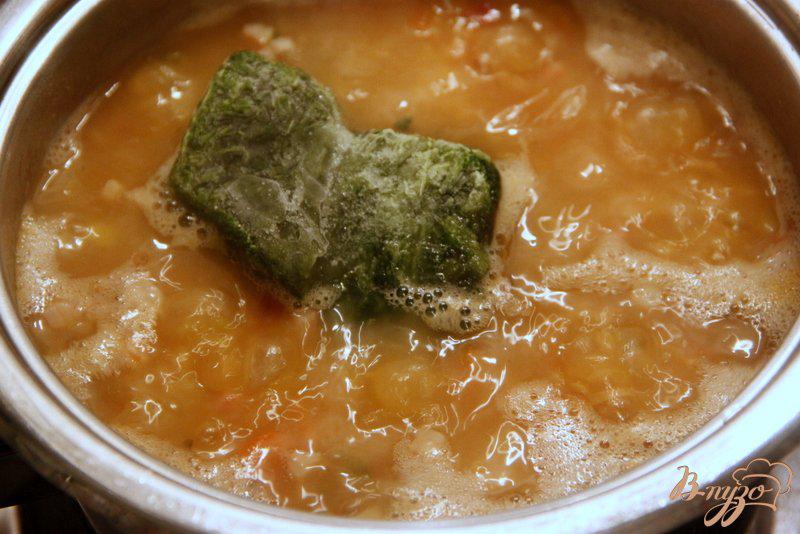 Фото приготовление рецепта: Суп с чечевицей и шпинатом по мотивам  от Джейми Оливера шаг №5
