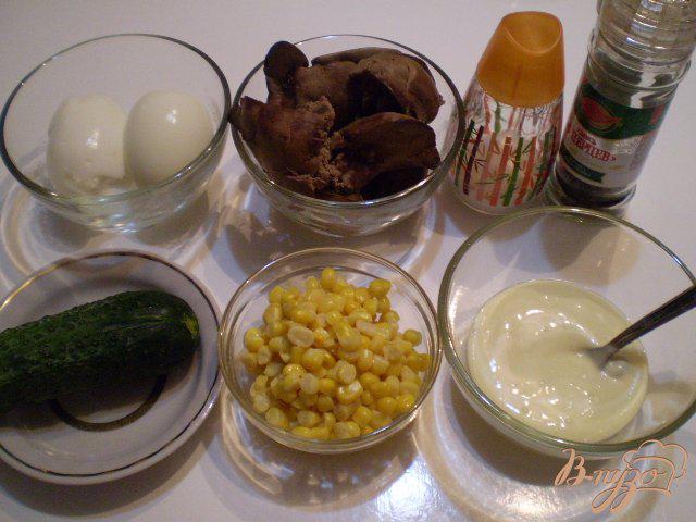 Фото приготовление рецепта: Печеночный салат шаг №1