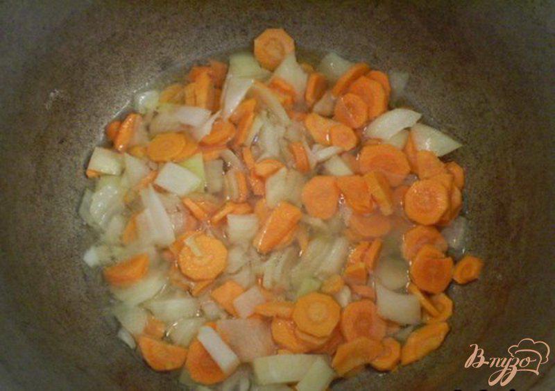 Фото приготовление рецепта: Картофель с грибами шаг №2