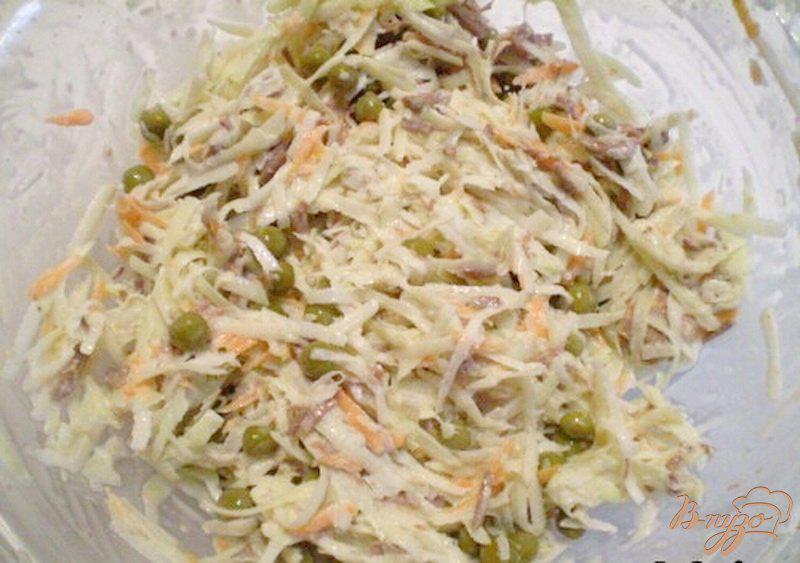Фото приготовление рецепта: Салат из капусты брокколи и говядины. шаг №4