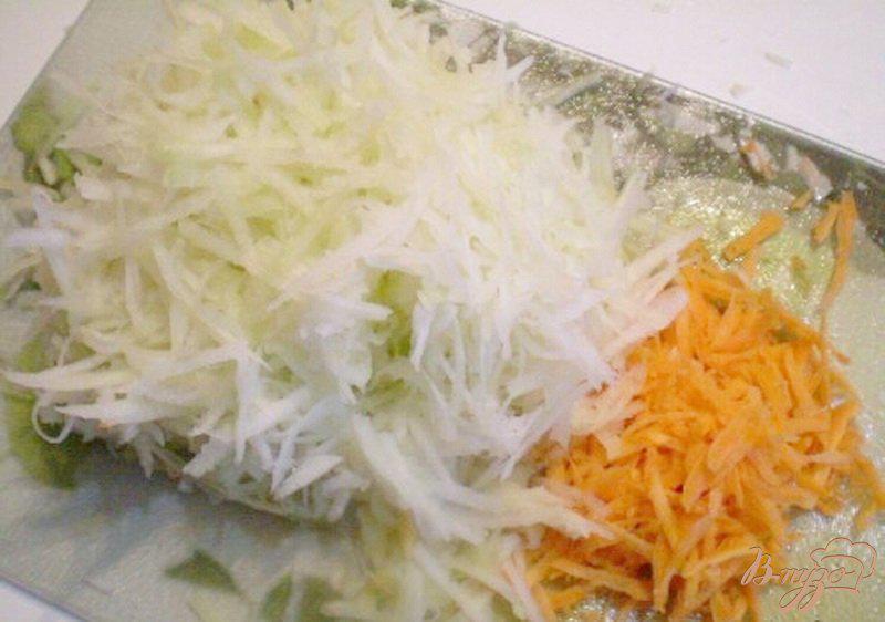 Фото приготовление рецепта: Салат из капусты брокколи и говядины. шаг №2