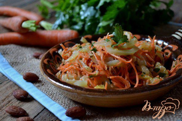 Фото приготовление рецепта: Морковный салат со сладким перцем и апельсином шаг №5