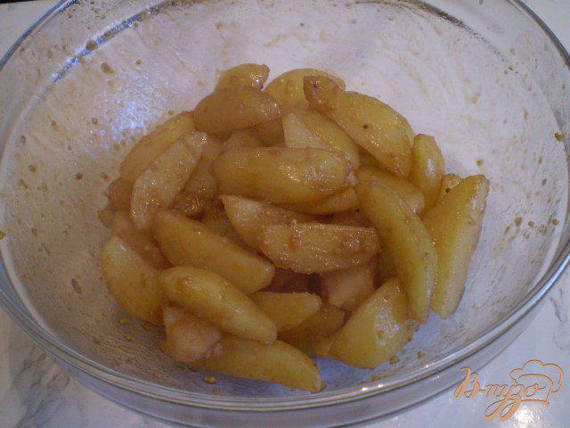 Фото приготовление рецепта: Пикантный картофель шаг №3