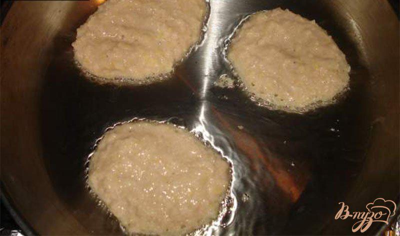 Фото приготовление рецепта: Белорусские драники (деруны) в горшочках шаг №2
