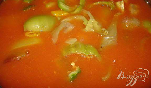 Фото приготовление рецепта: Домашний томатный соус к мясу шаг №2