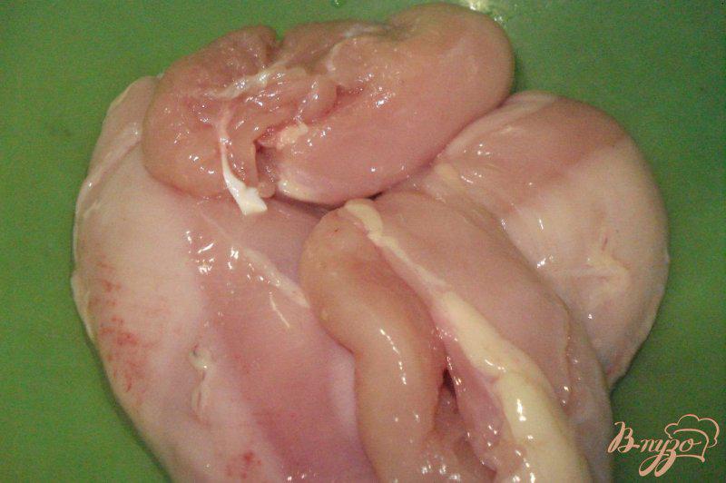 Фото приготовление рецепта: Мраморное куриное филе шаг №1