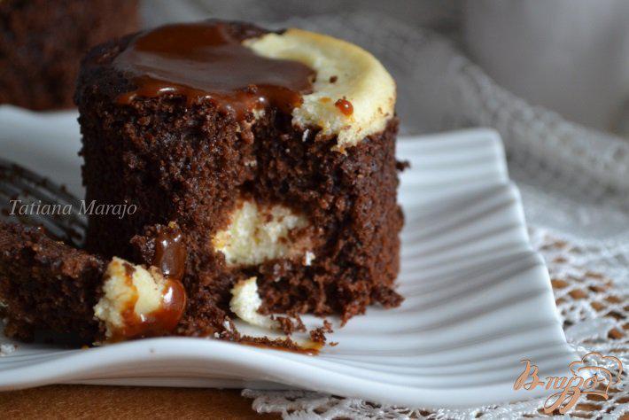 Фото приготовление рецепта: Шоколадные пирожные с рикоттой шаг №8