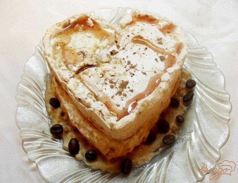 Фото приготовление рецепта: Пирожное безе с кофейным кремом шаг №4