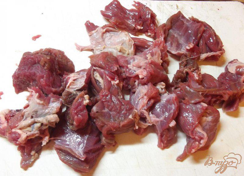 Фото приготовление рецепта: Овощи тушеные с мясом на сале шаг №1