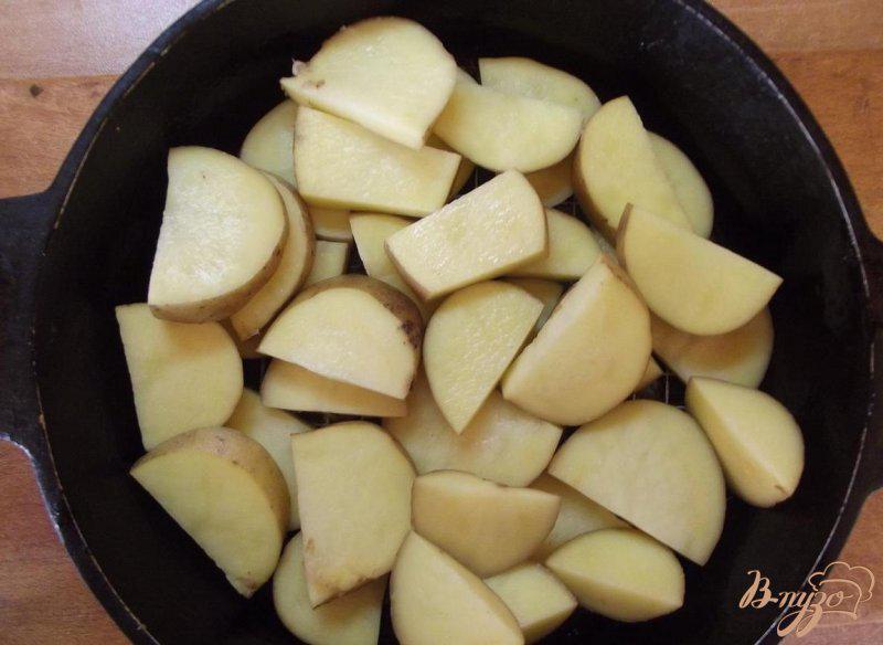 Фото приготовление рецепта: Гарнир из печеного картофеля с заправкой шаг №2