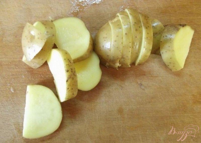 Фото приготовление рецепта: Гарнир из печеного картофеля с заправкой шаг №1