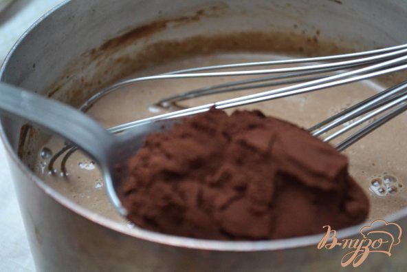 Фото приготовление рецепта: Горячий шоколад на кокосовом молоке шаг №2