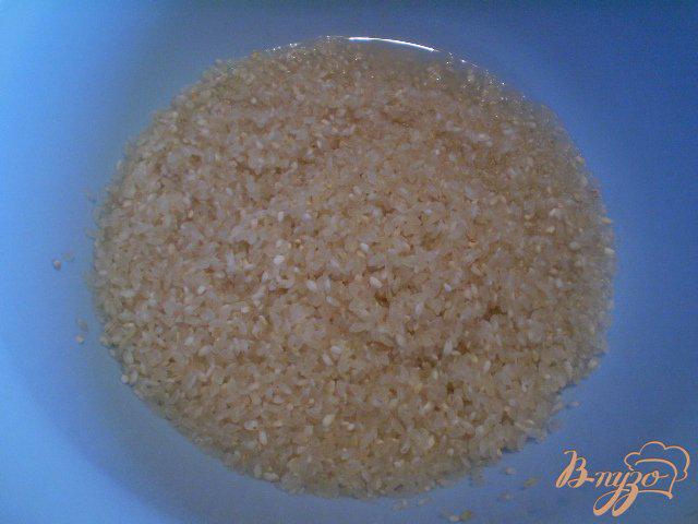 Фото приготовление рецепта: Рисовая каша с кукурузой шаг №3