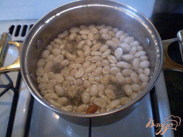 Фото приготовление рецепта: Овсяный суп с фасолью шаг №2