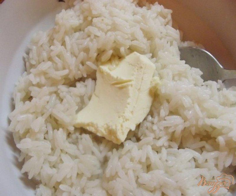 Фото приготовление рецепта: Рис с маринованными грибами шаг №4
