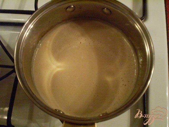 Фото приготовление рецепта: Мороженое со вкусом натурального кофе шаг №4