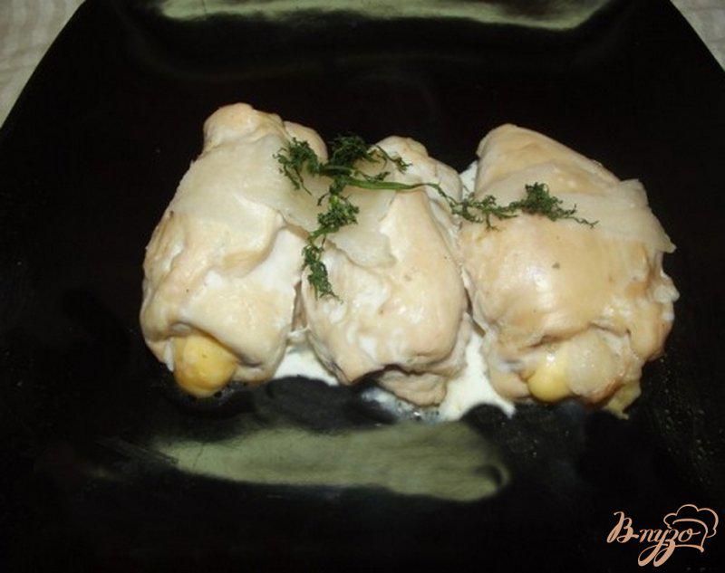 Фото приготовление рецепта: Рулеты куриные с салом и чесноком шаг №10