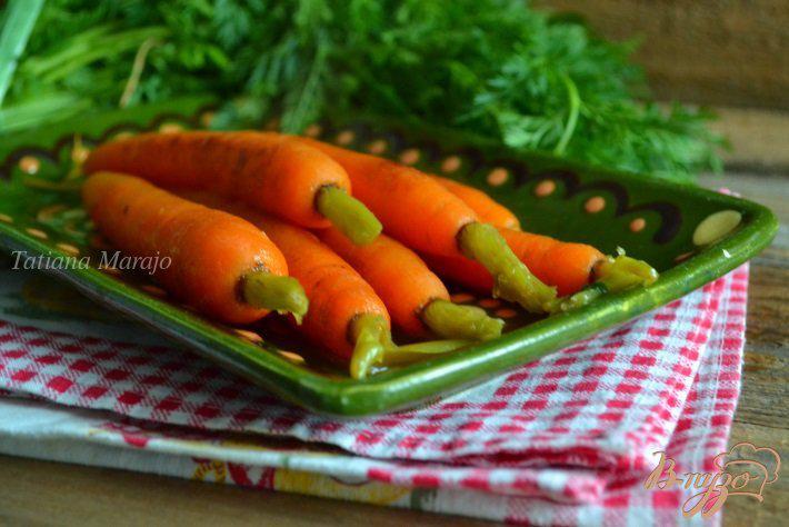 Фото приготовление рецепта: Молодая морковь на гарнир шаг №4