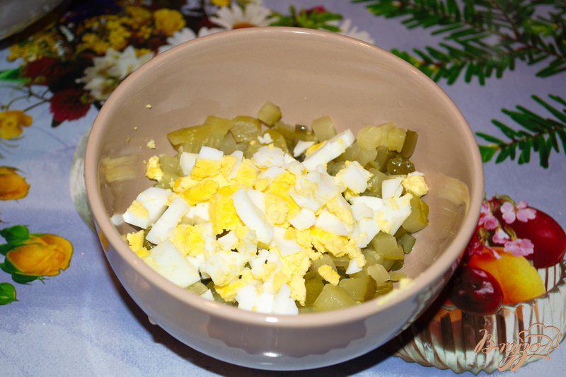 Фото приготовление рецепта: Индюшиные зразы с огурцом и яйцом шаг №3