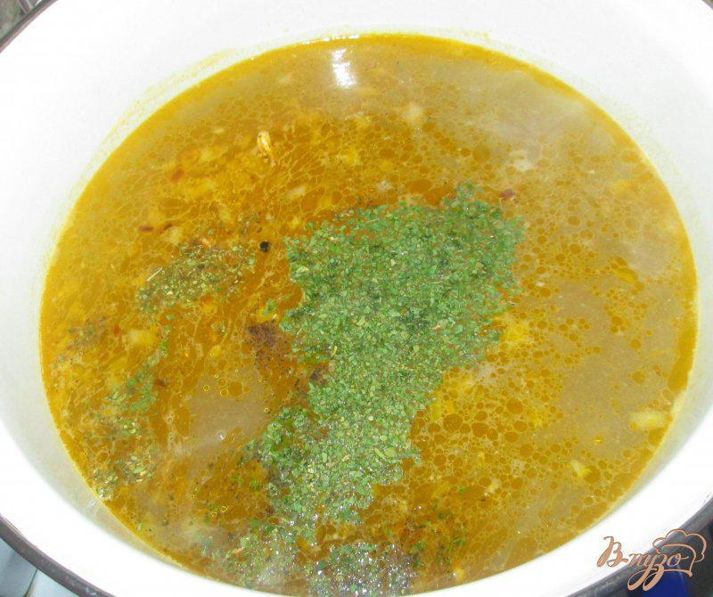 Фото приготовление рецепта: Рыбный суп из сардин шаг №6