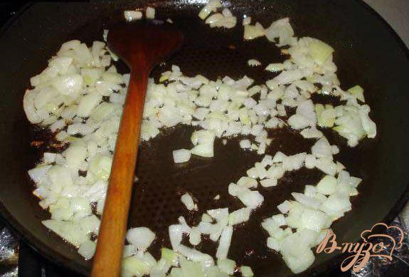 Фото приготовление рецепта: Тушеная капуста с черносливом шаг №1