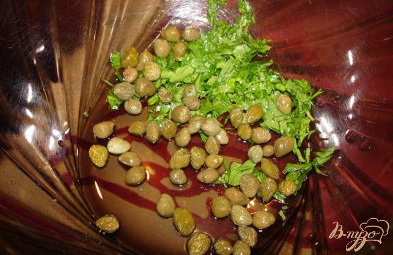 Фото приготовление рецепта: Горячий салат из макарон и ветчины шаг №1