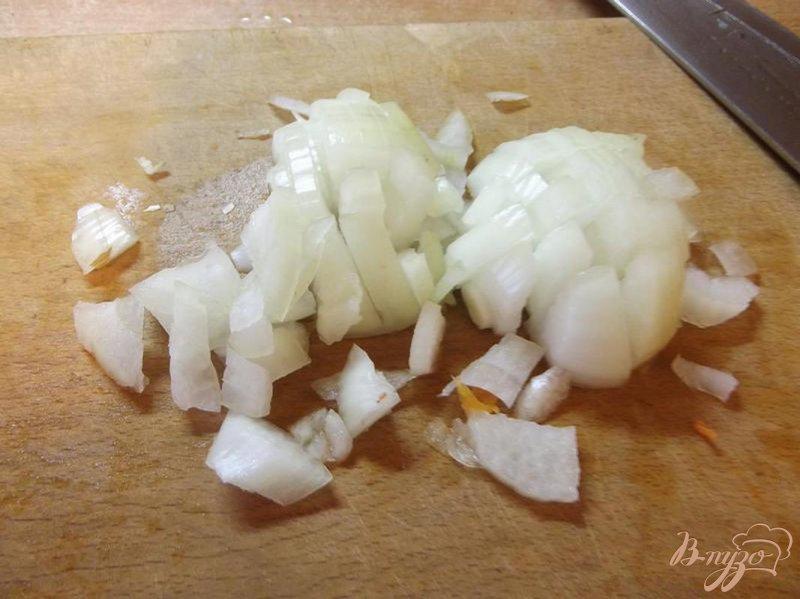 Фото приготовление рецепта: Крем-суп из тыквы с грушей шаг №2