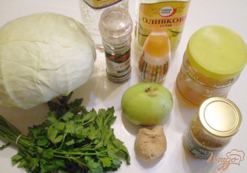 Фото приготовление рецепта: Салат из капусты и имбиря шаг №1