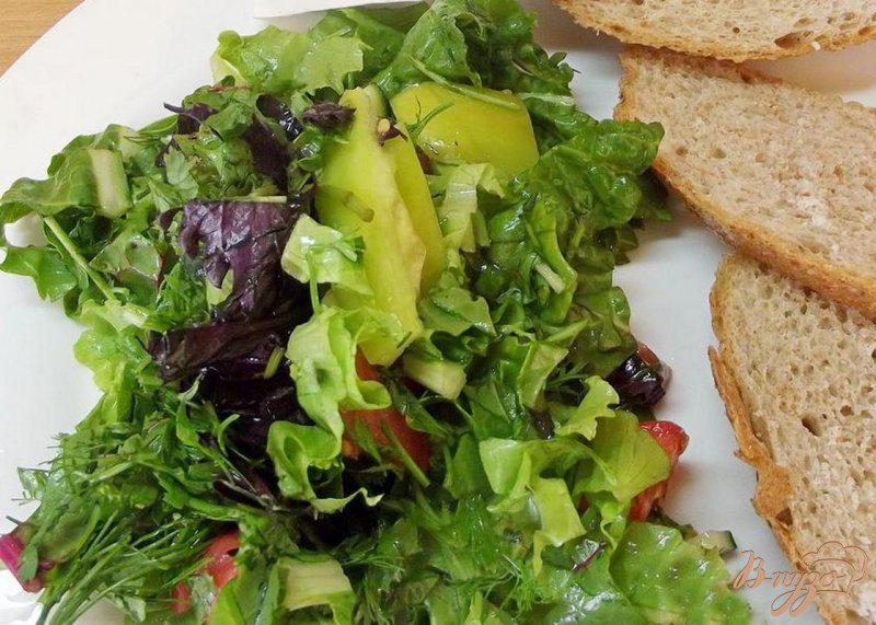 Фото приготовление рецепта: Салат из листовой свеклы шаг №6