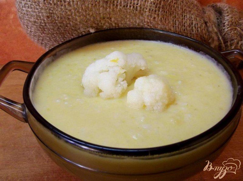 Фото приготовление рецепта: Тыквенный крем-суп с цветной капустой шаг №4