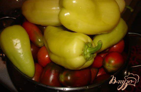 Фото приготовление рецепта: Маринованные помидорки под водочку «Страна советов» шаг №1