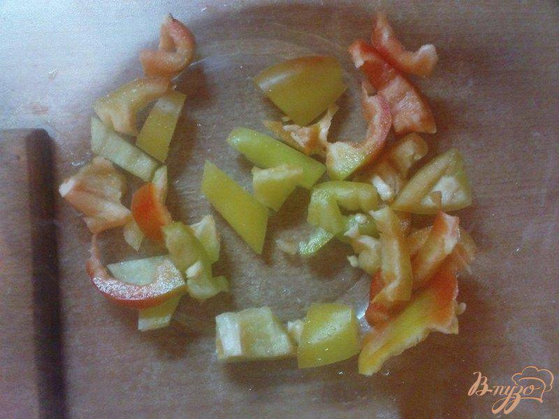 Фото приготовление рецепта: Овощной салат с чесноком шаг №1