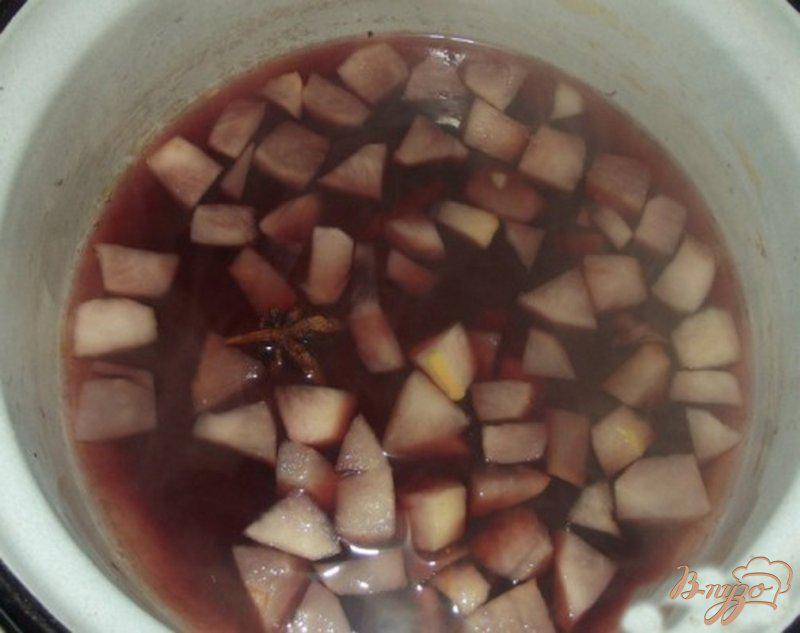 Фото приготовление рецепта: Яблочный глинтвейн шаг №3