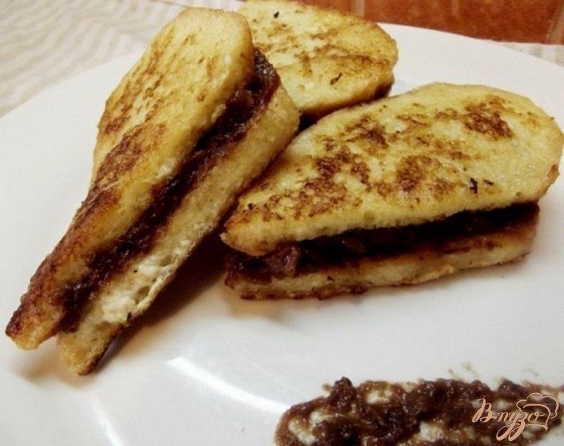Фото приготовление рецепта: Сладкие сэндвичи с ореховой пастой шаг №11
