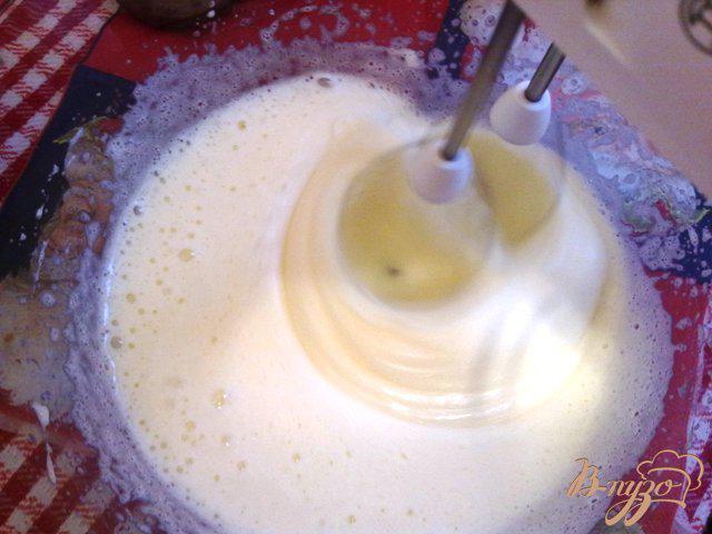 Фото приготовление рецепта: Ореховый кекс с тыквенной начинокй шаг №7