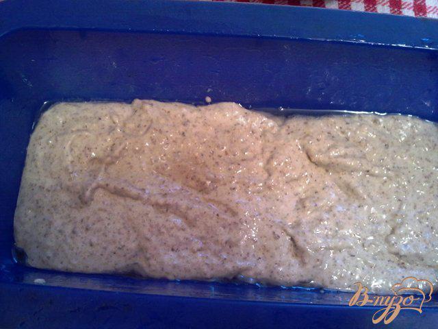 Фото приготовление рецепта: Ореховый кекс с тыквенной начинокй шаг №9