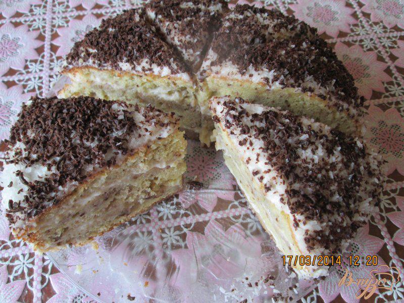 Фото приготовление рецепта: Бисквитный торт с сметаным кремом шаг №14