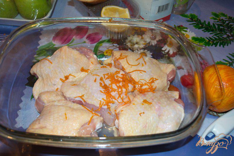 Фото приготовление рецепта: Курица в апельсинах шаг №2