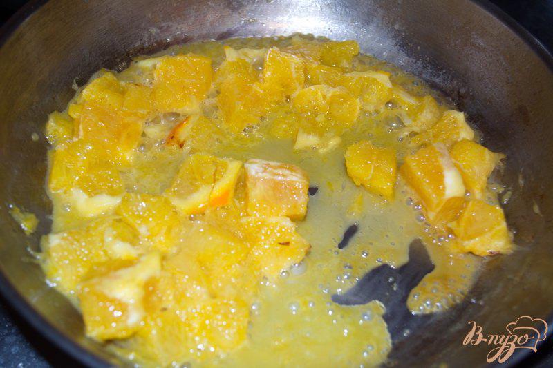 Фото приготовление рецепта: Курица в апельсинах шаг №5