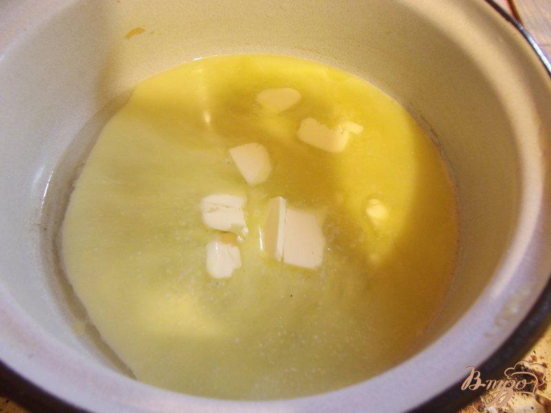 Фото приготовление рецепта: Ванильные профитроли с заварным кремом шаг №4