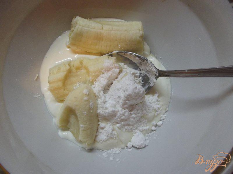 Фото приготовление рецепта: Пирог с банановым кремом шаг №8