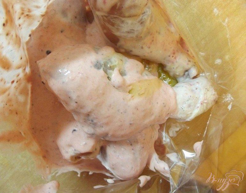 Фото приготовление рецепта: Курица в клубничном маринаде шаг №6