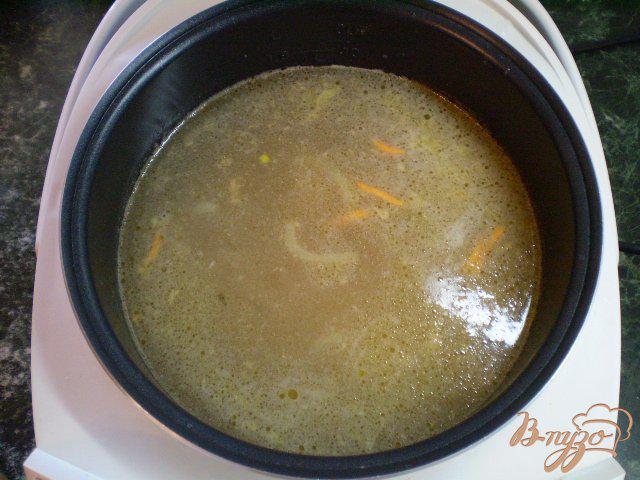 Фото приготовление рецепта: Суп с рыбной икрой шаг №5