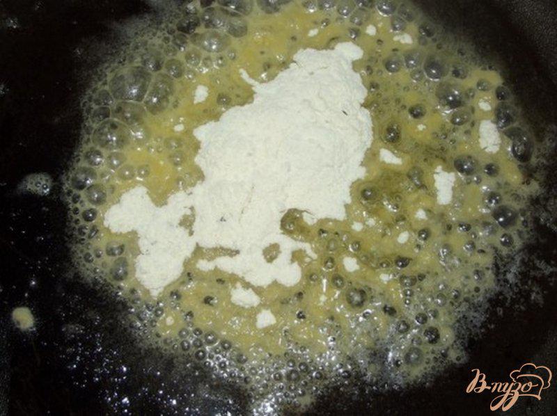 Фото приготовление рецепта: Соус грибной шаг №3