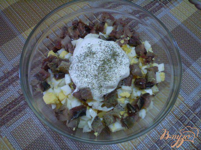 Фото приготовление рецепта: Картофельный салат с копченой иваси шаг №6