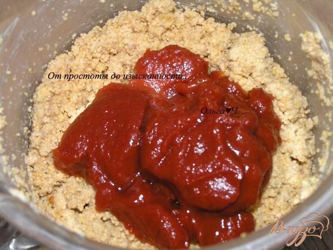 Фото приготовление рецепта: Паштет из икры сазана с томатом шаг №3