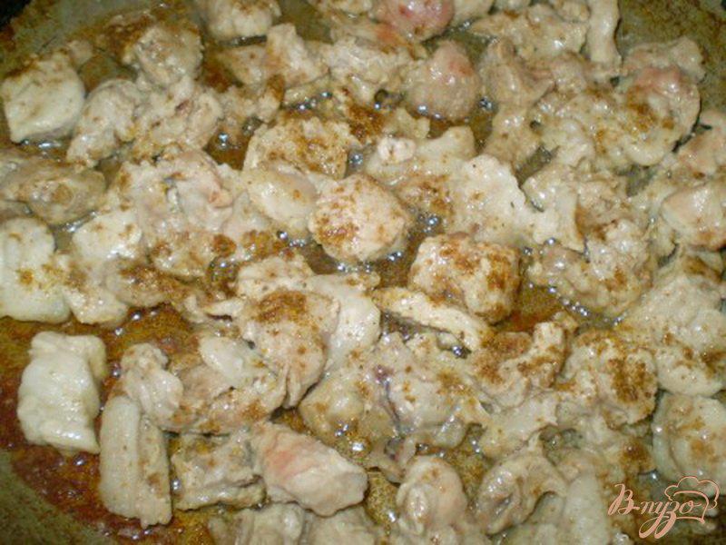 Фото приготовление рецепта: Свинина тушенная в вине с каперсами и овощами шаг №1